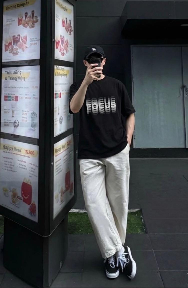 "FOCUS" Designer-Inspired Motion Graphic Tee