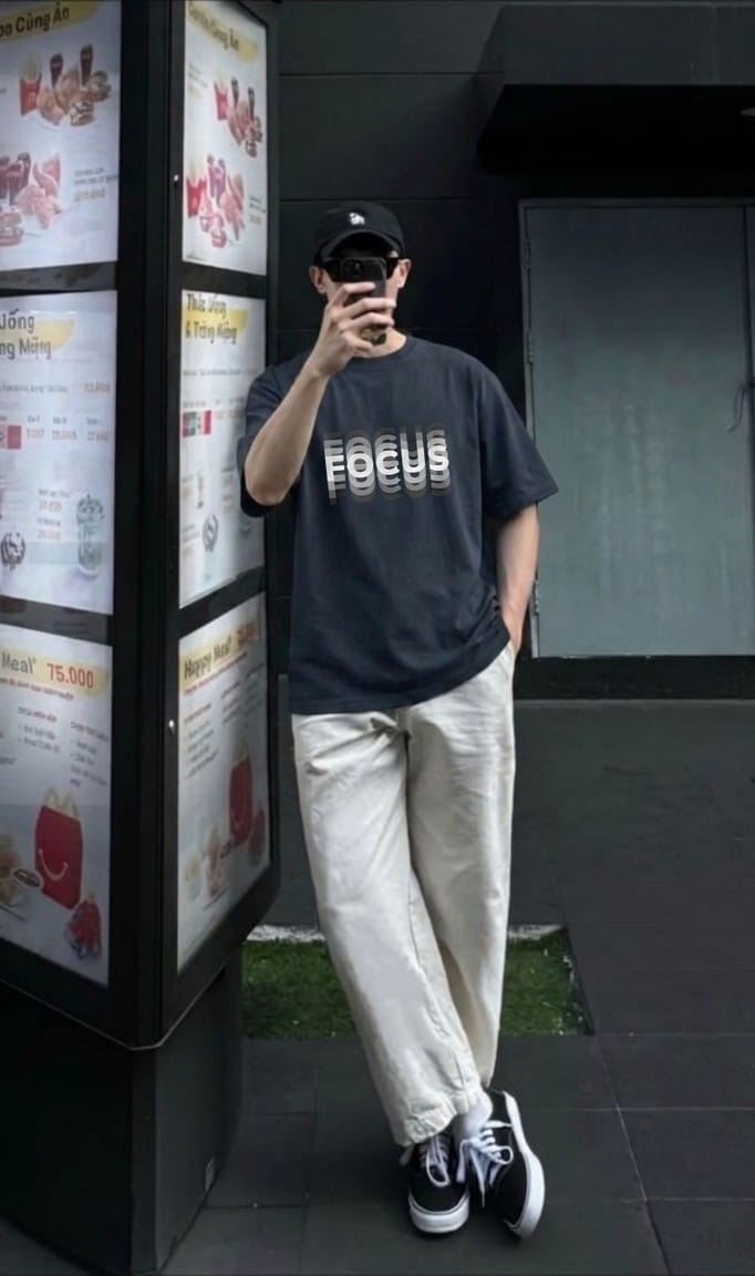 "FOCUS" Designer-Inspired Motion Graphic Tee